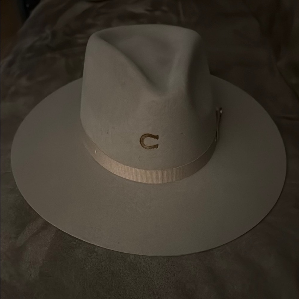 Elegant Cream Wide-Brim Hat